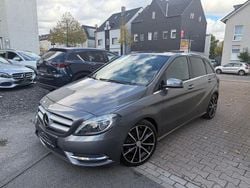 Mountaingrau Gebraucht 2013 Mercedes B200 Van / Kleinbus | 9.497 € (Fairer Preis)