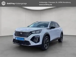Weiß Gebraucht 2024 Peugeot 2008 Allure SUV | 20.880 € (Fairer Preis)