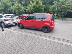 Rot Gebraucht 2006 Mercedes A150 Van / Kleinbus | 2.700 € (Superpreis)