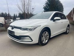 Weiß Gebraucht 2020 VW Golf VIII Life Limousine | 17.700 € (Fairer Preis)