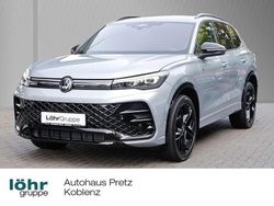 Oyster silver metallic Gebraucht 2024 VW Tiguan R-line SUV | 49.880 € (Teuer)