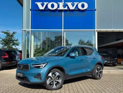 734 fjord blue metallic Gebraucht 2022 Volvo XC40 Core SUV | 31.900 € (Fairer Preis)