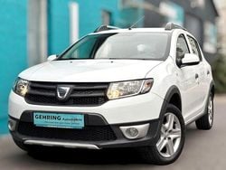Weiß Gebraucht 2016 Dacia Sandero Stepway Kombi | 8.900 € (Fairer Preis)