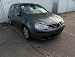 Grau Gebraucht 2006 VW Golf V Limousine | 1.750 € (Guter Preis)