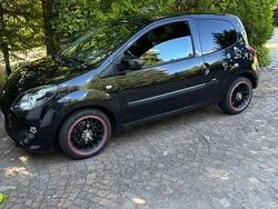 Schwarz Gebraucht 2010 Renault Twingo Night&Day Kleinwagen | 3.800 € (Fairer Preis)