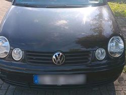 Schwarz Gebraucht 2004 VW Polo Kleinwagen | 900 € (Fairer Preis)
