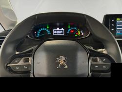 Schwarz Gebraucht 2021 Peugeot e-208 Active Kleinwagen | 16.480 € (Fairer Preis)