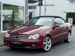 Rot Gebraucht 2009 Mercedes CLK320 Cabrio | 8.990 € (Guter Preis)