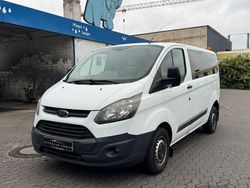 Weiß Gebraucht 2015 Ford Tourneo Custom Van | 8.480 € (Etwas zu teuer)
