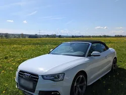 Weiß Gebraucht 2013 Audi A5 Cabriolet Basis Cabrio | 18.500 € (Fairer Preis)