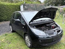 Schwarz Gebraucht 2008 Mitsubishi Colt Top Kleinwagen | 2.500 € (Teuer)