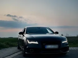 Grau Gebraucht 2014 Audi A7 S-Line Kleinwagen | 23.000 € (Teuer)