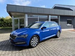 Blau Gebraucht 2022 Skoda Superb Style Kombi | 24.865 € (Guter Preis)