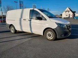 Weiß Gebraucht 2019 Mercedes Vito Van / Kleinbus | 6.900 €