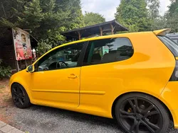 Gelb Gebraucht 2007 VW Golf V Limousine | 3.000 € (Fairer Preis)
