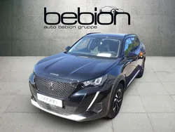 Schwarz Gebraucht 2022 Peugeot e-2008 Allure SUV | 17.850 € (Guter Preis)