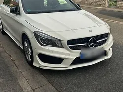 Weiß Gebraucht 2016 Mercedes CLA200 AMG line Coupé | 14.200 € (Fairer Preis)