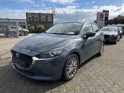 Grau Gebraucht 2021 Mazda 2 Kizoku Limousine | 16.440 € (Etwas zu teuer)