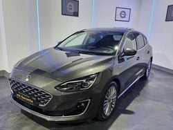 Grau Gebraucht 2021 Ford Focus Limousine | 15.000 € (Fairer Preis)