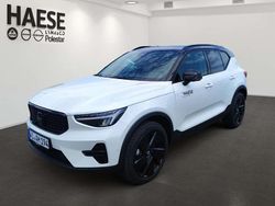 Crystal white / metallic Gebraucht 2025 Volvo XC40 Ultra SUV | 41.990 € (Teuer)