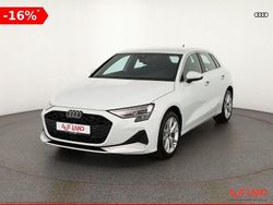 Weiß Neu 2025 Audi A3 Comfort Limousine | 31.785 € (Superpreis)