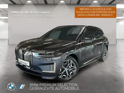 Grau Gebraucht 2022 BMW iX SUV | 44.599 € (Guter Preis)
