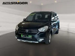 Schwarz Gebraucht 2018 Dacia Lodgy Stepway Van / Kleinbus | 11.990 € (Fairer Preis)