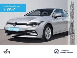 Silber Gebraucht 2023 VW Golf VIII Life Limousine | 21.680 € (Guter Preis)