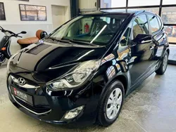 Schwarz Gebraucht 2012 Hyundai ix20 Edition Van / Kleinbus | 3.999 € (Superpreis)