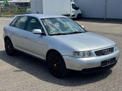 Silber Gebraucht 2001 Audi A3 Limousine | 1.250 € (Superpreis)
