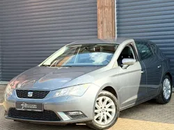 Grau Gebraucht 2013 Seat Leon Style Limousine | 6.499 € (Fairer Preis)