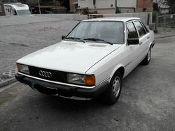 Weiß Gebraucht 1982 Audi 80 Basis Limousine | 5.500 €
