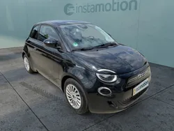 Schwarz Gebraucht 2022 Fiat 500e Action Limousine | 13.400 € (Fairer Preis)