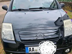 Schwarz Gebraucht 2005 Citroën C2 Kleinwagen | 1.100 €