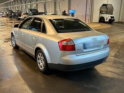Silber Gebraucht 2002 Audi A4 Limousine | 2.000 € (Guter Preis)