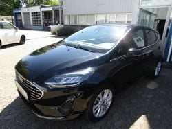Schwarz Gebraucht 2023 Ford Fiesta Titanium Kleinwagen | 17.450 € (Fairer Preis)