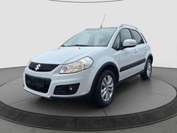 Weiß Gebraucht 2014 Suzuki SX4 Comfort SUV | 9.487 € (Fairer Preis)