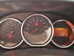 Grau Gebraucht 2012 Dacia Lodgy Celebration Van / Kleinbus | 7.200 € (Fairer Preis)