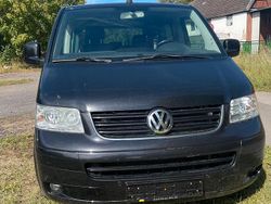 Schwarz Gebraucht 2009 VW T5 Highline Van | 10.490 € (Teuer)