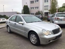 Silber Gebraucht 2001 Mercedes C200 Limousine | 3.250 € (Fairer Preis)
