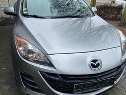 Grau Gebraucht 2010 Mazda 3 High Limousine | 6.499 € (Fairer Preis)