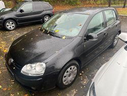 Schwarz Gebraucht 2006 VW Golf V Goal Limousine | 1.700 € (Guter Preis)