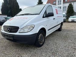 Weiß Gebraucht 2010 Mercedes Vito Van / Kleinbus | 4.400 €
