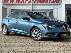 Blau Gebraucht 2019 Renault Mégane IV Bose Edition Limousine | 14.990 € (Fairer Preis)