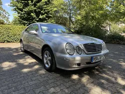 Silber Gebraucht 2000 Mercedes CLK230 Avantgarde Coupé | 3.690 € (Guter Preis)