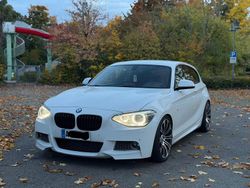 Weiß Gebraucht 2014 BMW 120 Coupé M Sport Coupé | 7.499 €