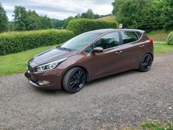 Braun Gebraucht 2012 Kia Ceed Kleinwagen | 5.100 € (Fairer Preis)