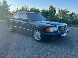 Grau Gebraucht 1992 Mercedes 190 Limousine | 5.500 €