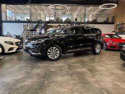 Schwarz Gebraucht 2016 Renault Espace Intens Van / Kleinbus | 13.990 € (Fairer Preis)
