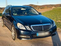 Blau Gebraucht 2012 Mercedes E350 Avantgarde Kombi | 7.000 € (Fairer Preis)